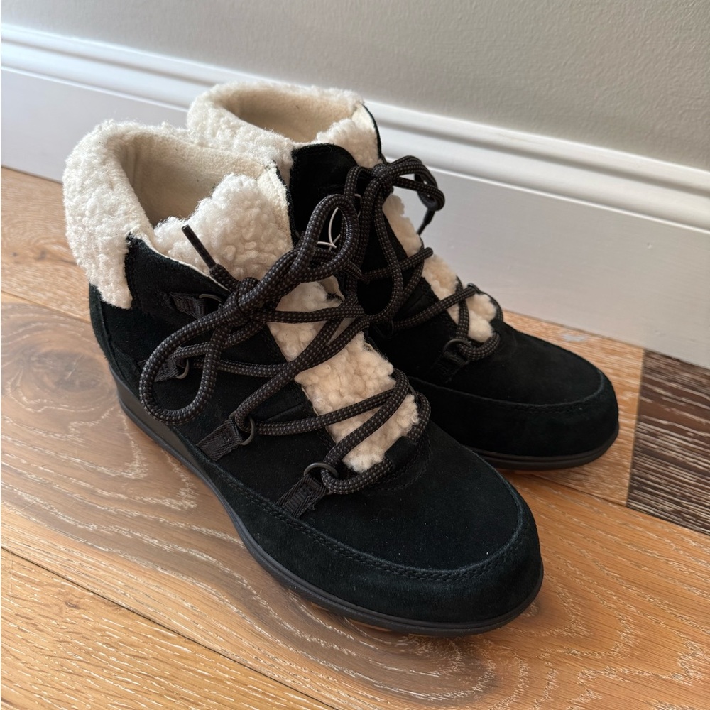 SOREL Evie Cozy Lace Boots Women's size 10 Jet Black nwt - Picture 4 of 12